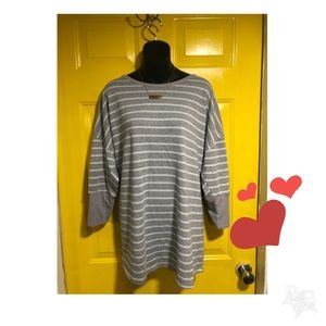 Plus 1x Tunic top